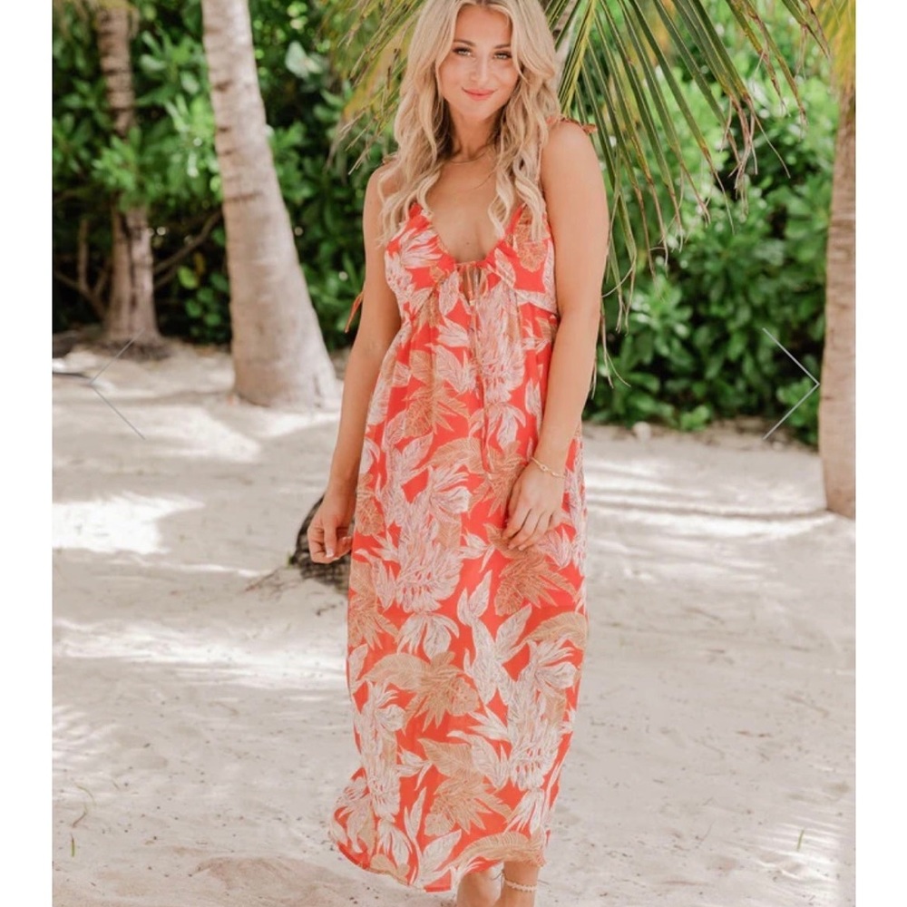 Pink Lily Tropical Print Dress